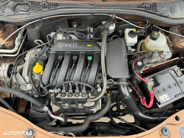 Dacia Duster 1.6 4x2 Prestige - 9