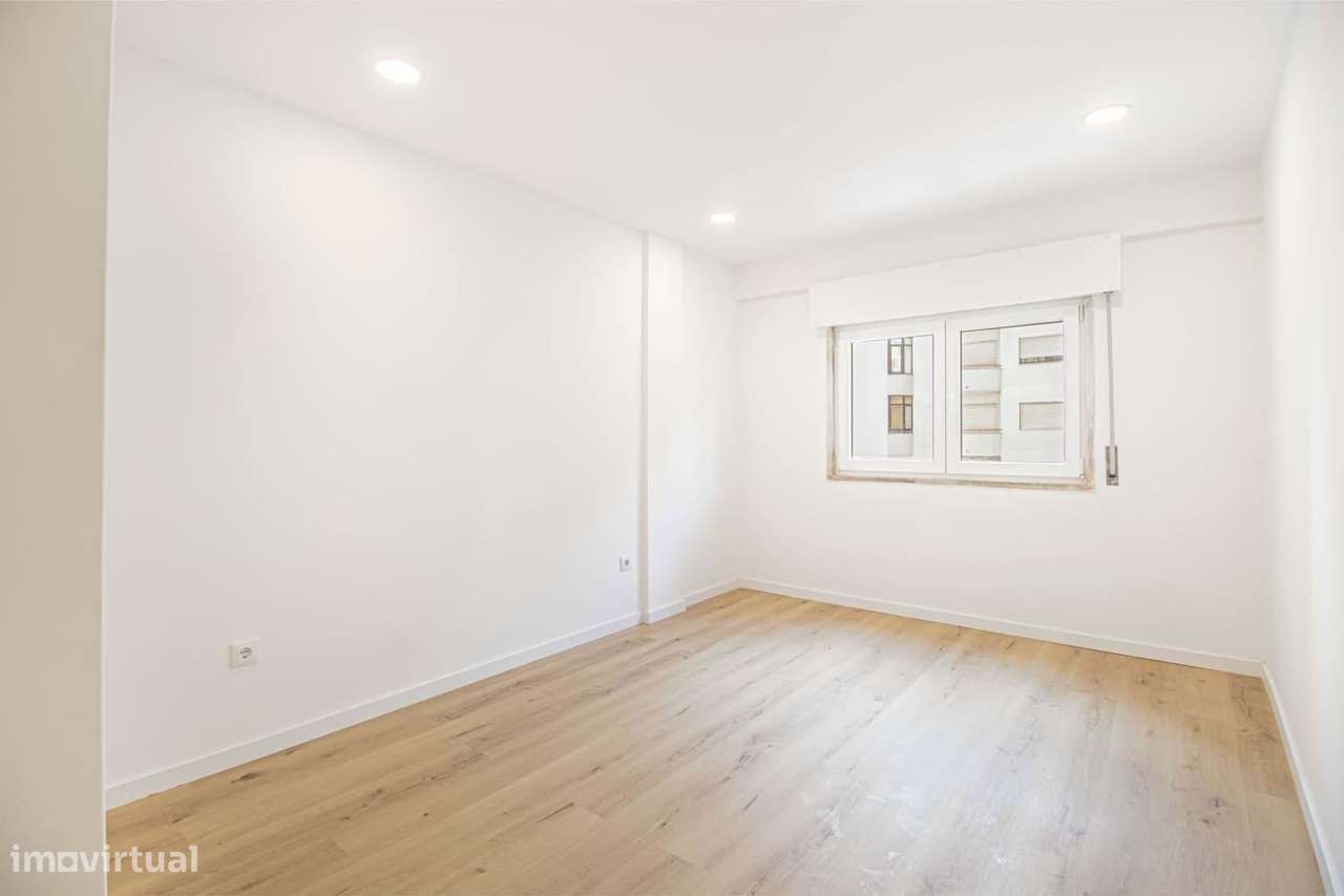 Onde o Seu Próximo Capítulo Começa – Apartamento T2 com Suíte | Rincho-20