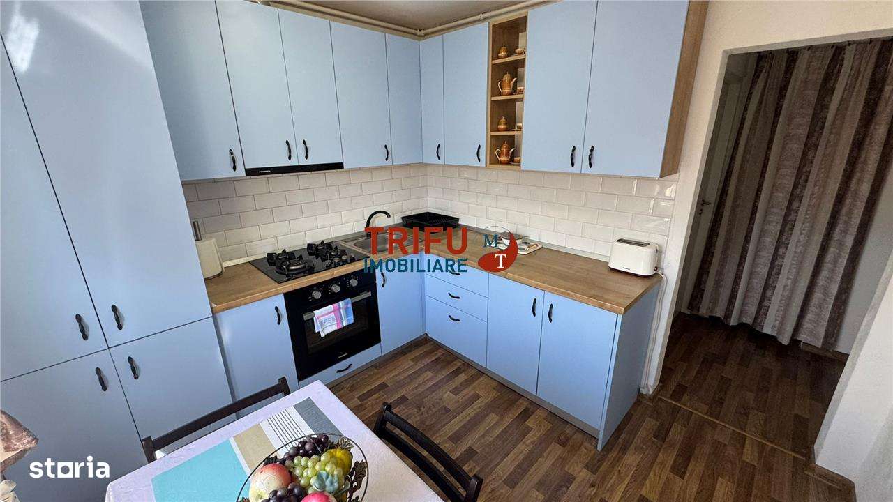 Apartament 3 camere de vânzare zona Mercur - Imagine principală: 1/13