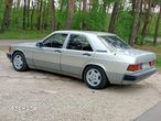 Mercedes-Benz W201 (190) - 6