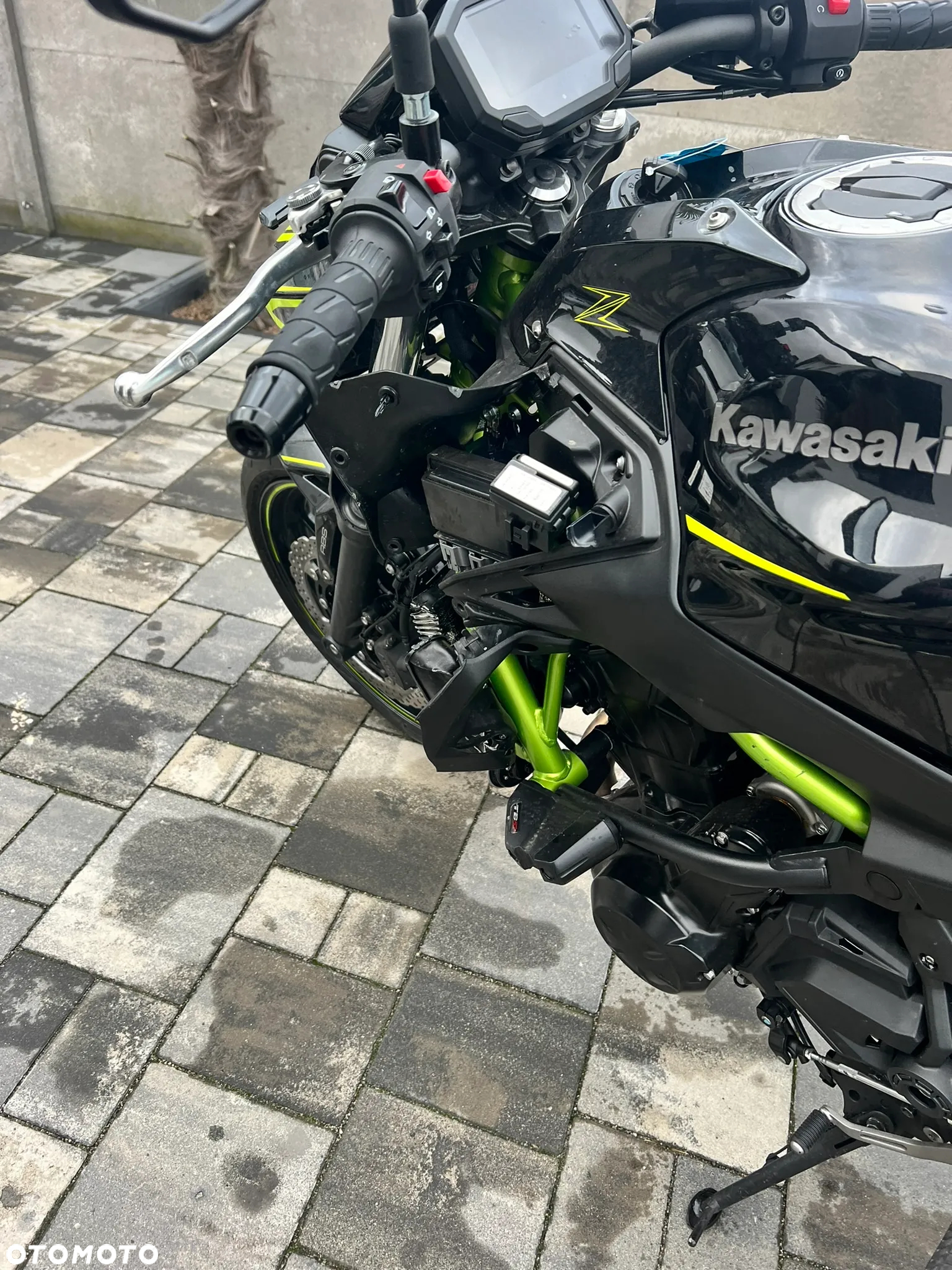 Kawasaki Z 650 - 7