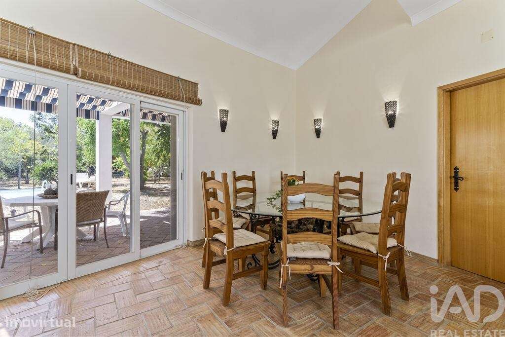 Casa T4 em Lagoa e Carvoeiro de 188,00 m2 - Grande imagem: 5/26