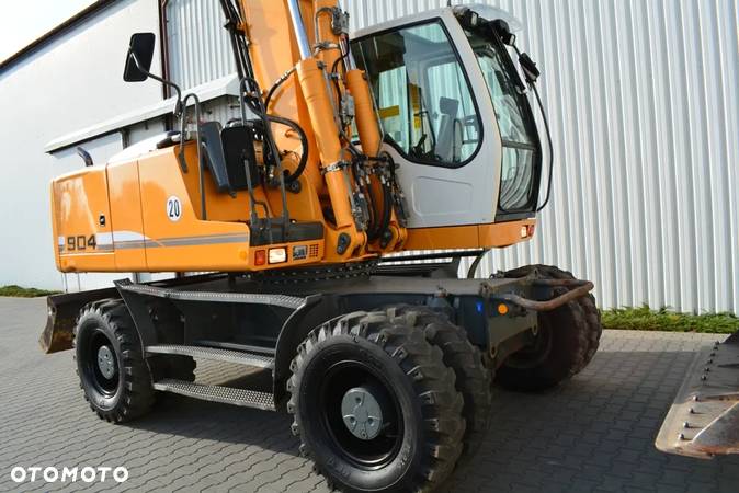 Liebherr A904C Litronic 2012R Z NIEMIEC - 12