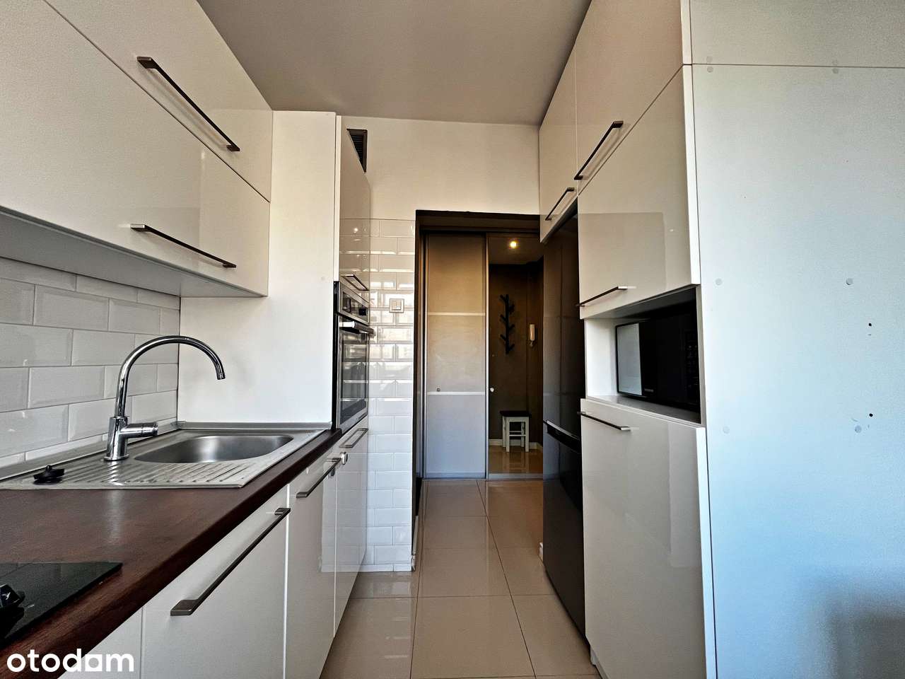 2 pokojowe mieszkanie z balkonem i klimatyzacją -ul. Śmigłego Rydza 36-7