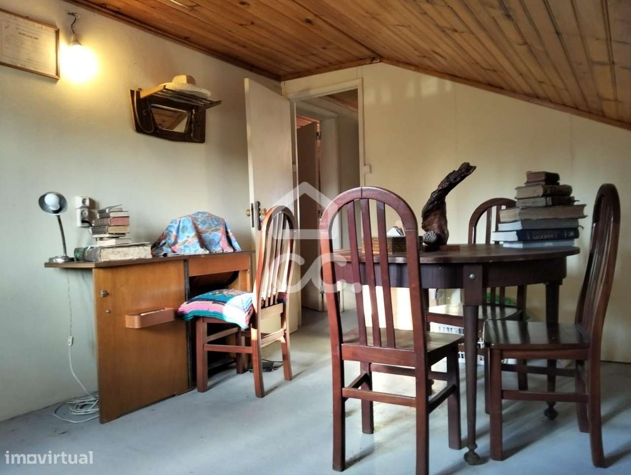 Moradia T5 inserida em lote de 376 m²-33