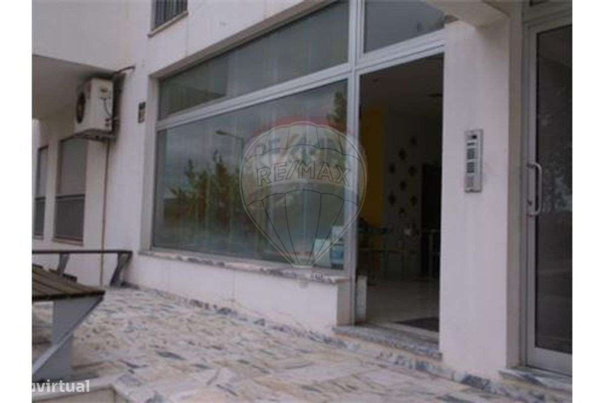 Café a funcionar - Grande imagem: 2/13