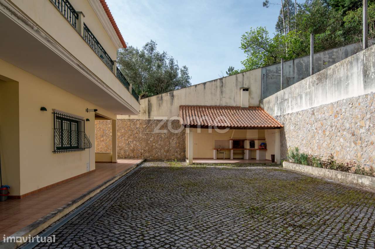 Moradia T4+1 Individual | Cernache | Terreno 2380m2 - Grande imagem: 2/56