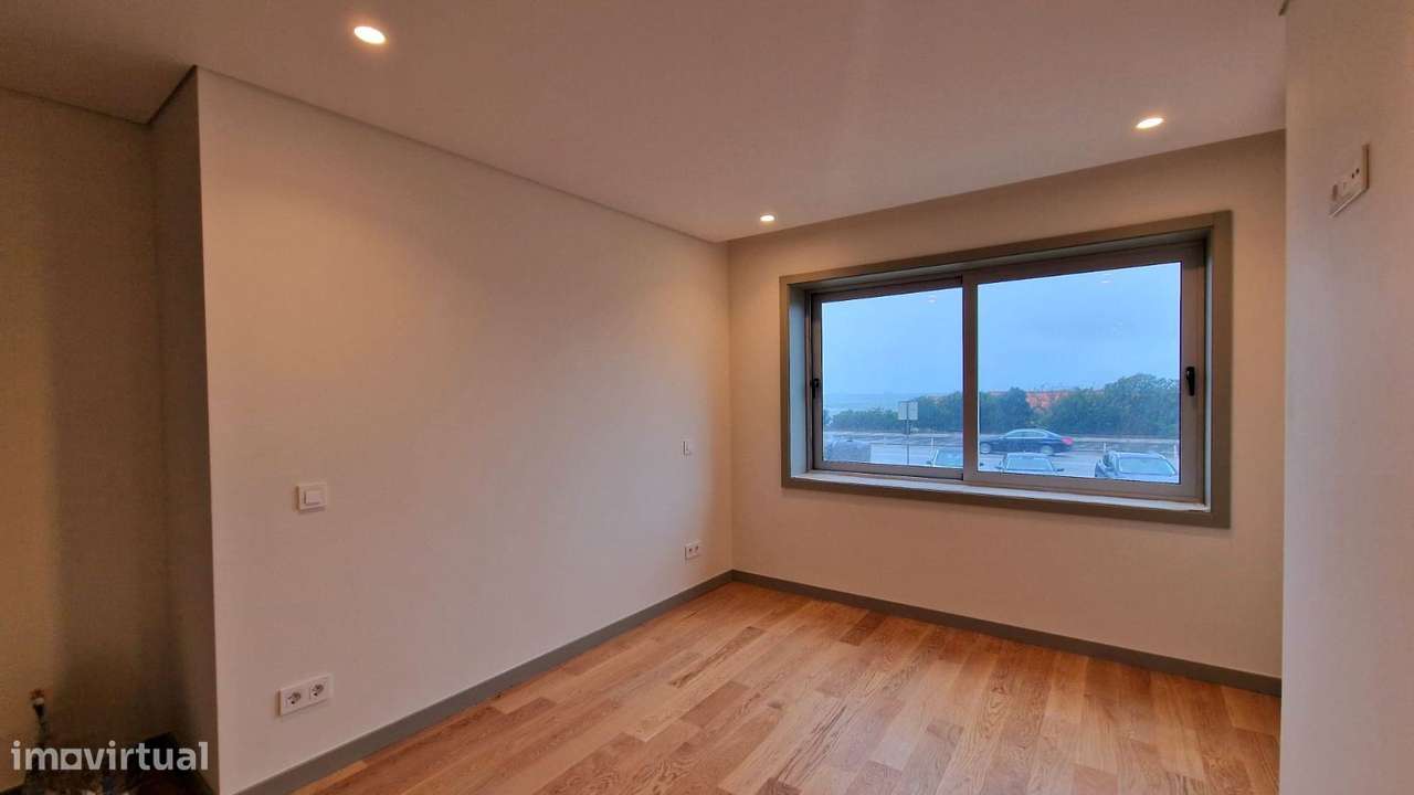 Apartamento T3 com Vista Mar na Foz do Porto-6