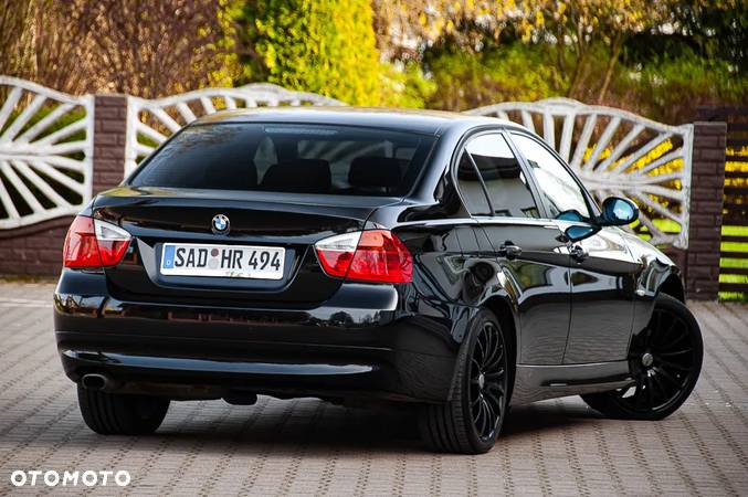 BMW Seria 3 318i - 19