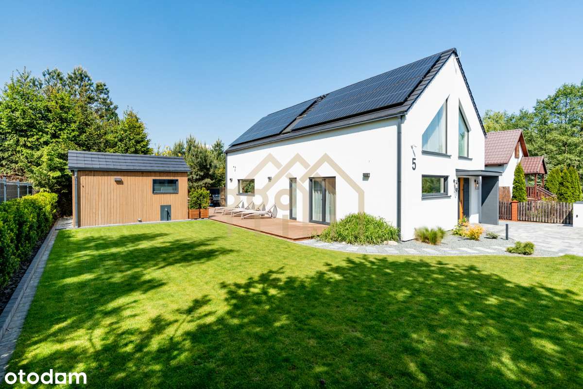 Efektowny i nowoczesny dom na Kaszubach-16