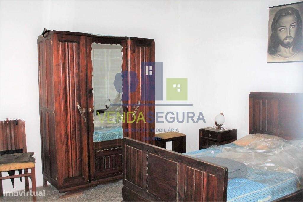 Moradia R/C T1 com Quintal e Garagem | Zona do Sete e Meio |Moura - Grande imagem: 4/11