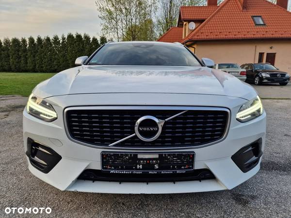 Volvo V90 D4 R-Design - 9