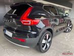 Volvo XC 40 D4 AWD Momentum Pro - 2