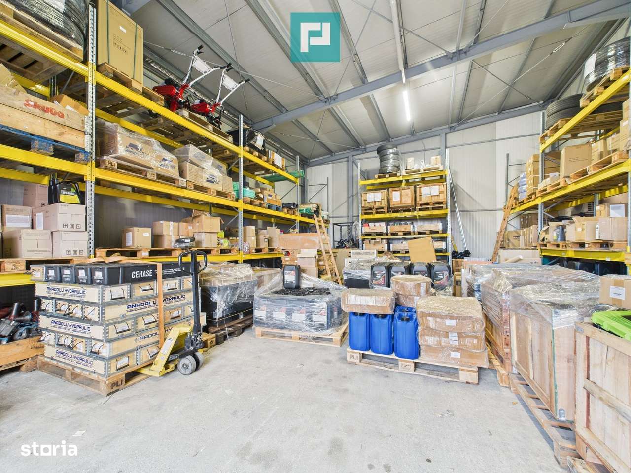 Hală industrială izolată 120 mp, panouri sandwich - Imagine principală: 3/4