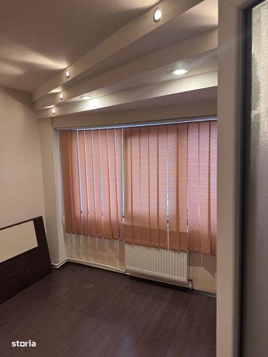 Ap 3 cam, Radu Negru, conf 1, decomandat, etaj 3, mobilat partial, ele - Imagine principală: 5/9