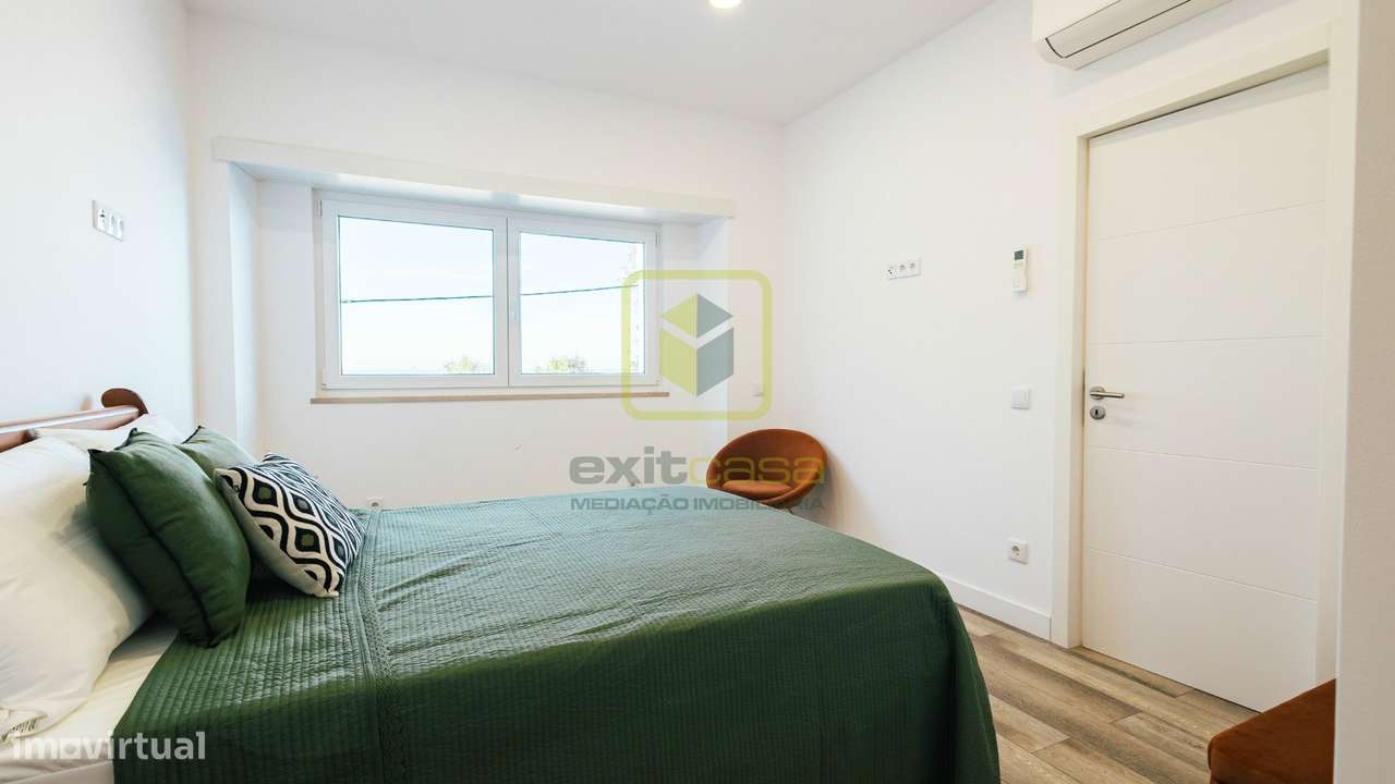 Moradia T4 com vista de mar-8