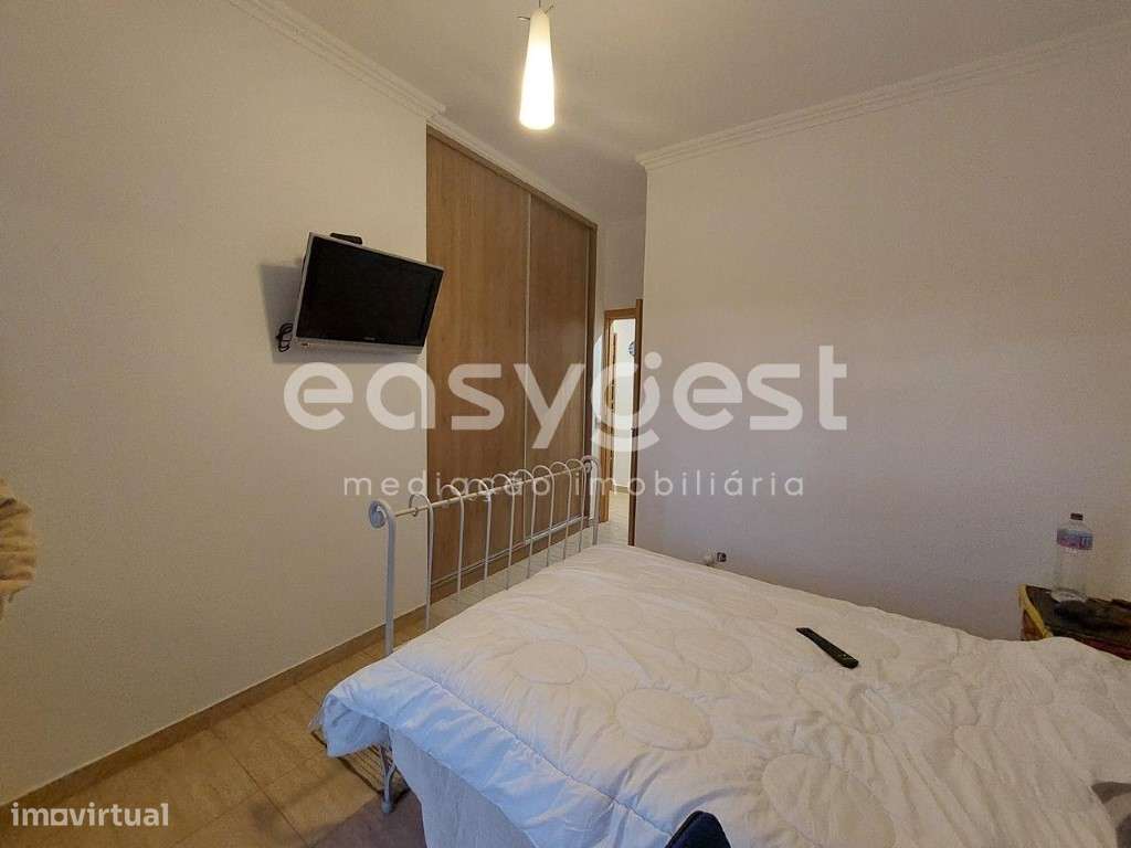 Moradia localizada na freguesia de Mértola com 2 quartos e garagem - Grande imagem: 3/15