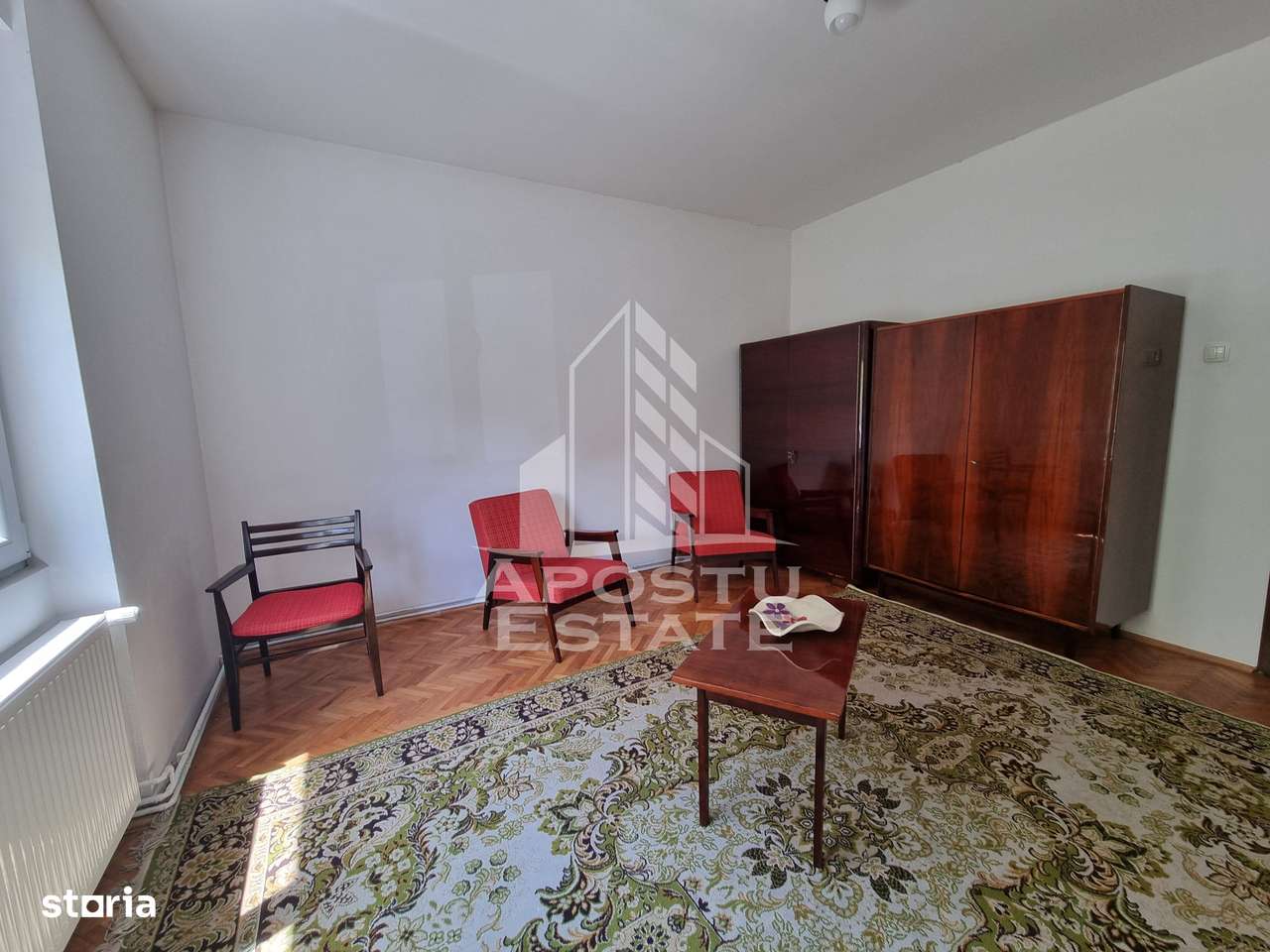 Casa individuala cu 3 camere in Calea Sagului, cu curte spatioasa - Imagine principală: 5/12