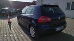 Volkswagen Golf - 6