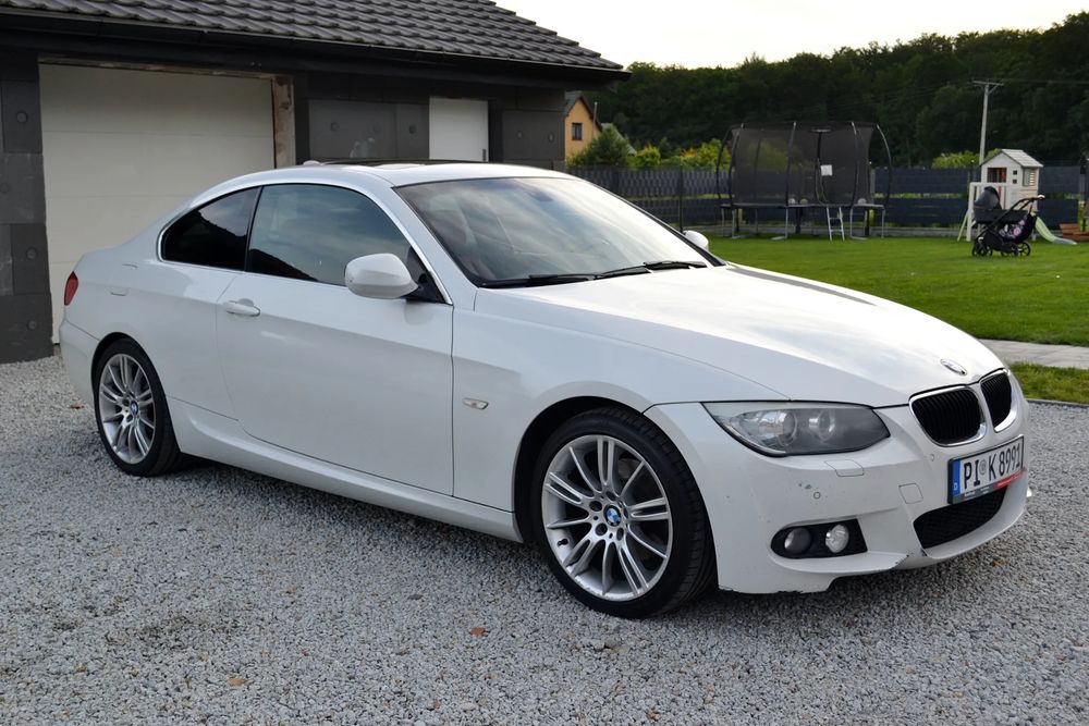 BMW 3 Series E90/E91/E92/E93 320d M Sport Edition 2010