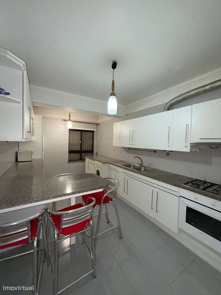 Arrendamento de apartamento T2 em Tavarede - Grande imagem: 2/21