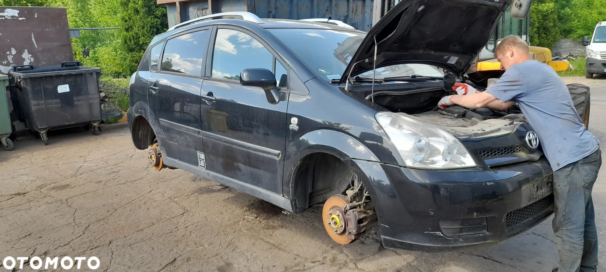 GŁOWICA TOYOTA COROLLA VERSO II 04-09R 2,0 D4D - 8