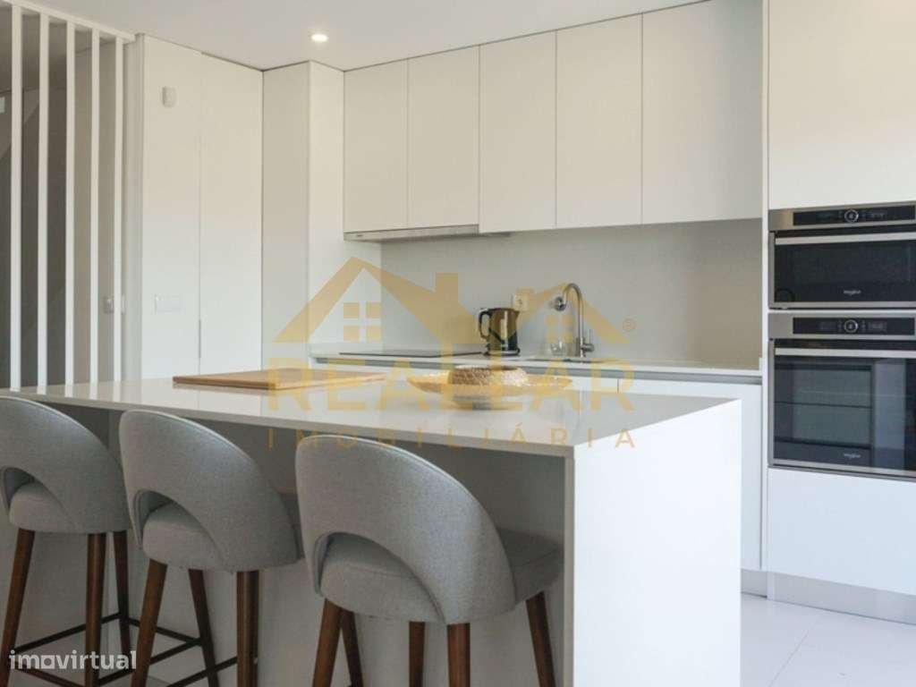 Moradia T3+1 em Esporões - Braga - Grande imagem: 4/24