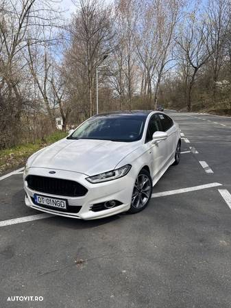 Ford Mondeo 2.0 TDCi Powershift ST Line High - 1