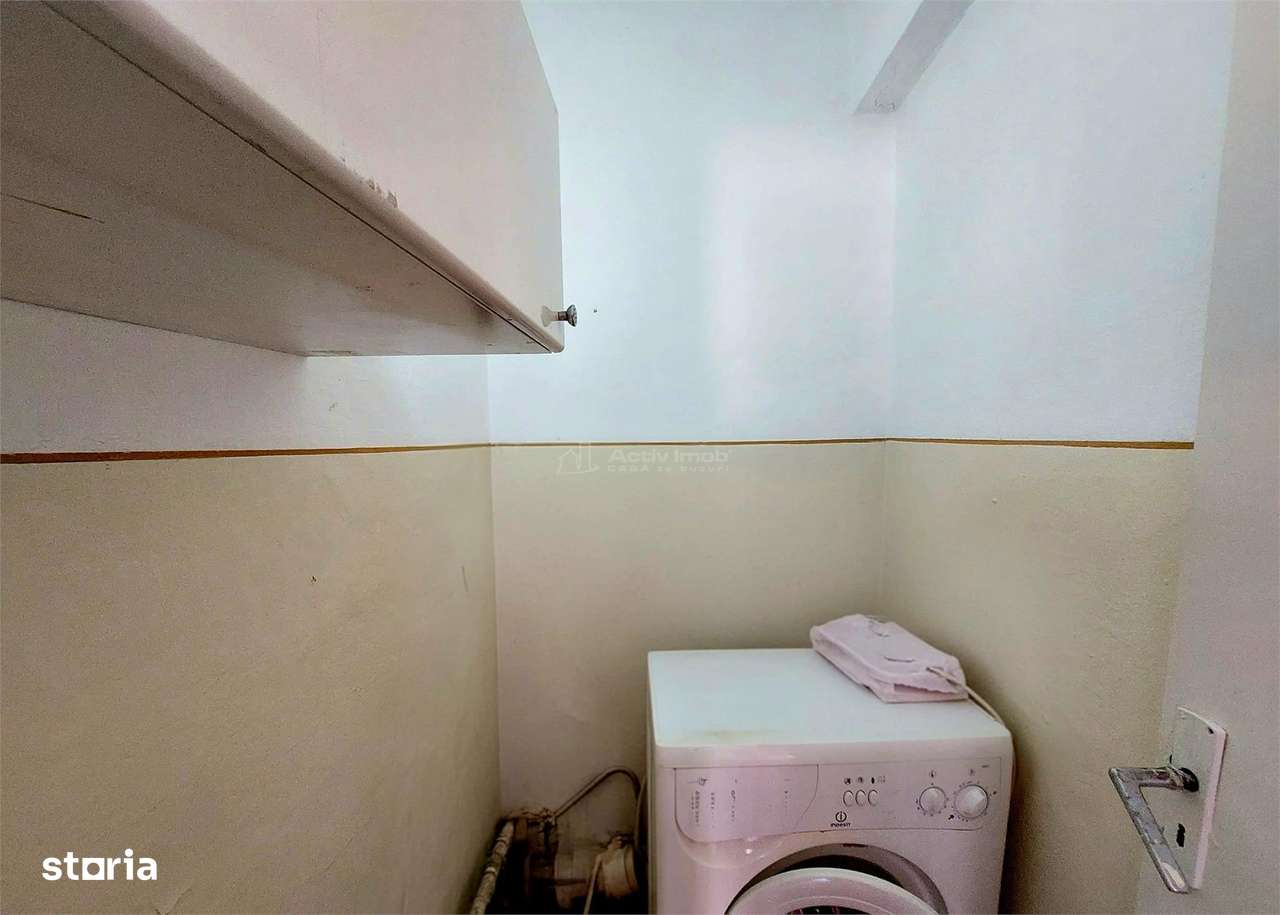 3 camere,decomandat, CENTRU - Str. Victoriei, etaj 3-11