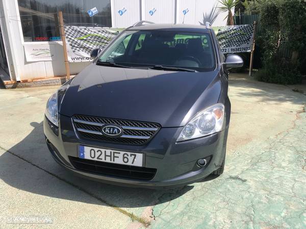 Kia Ceed SW 1.6 CRDi TX - 2