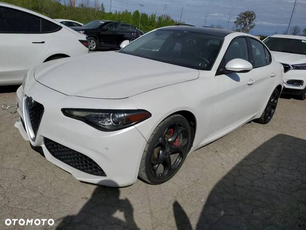 Alfa Romeo Giulia 2.0 Turbo TI Q4 - 1