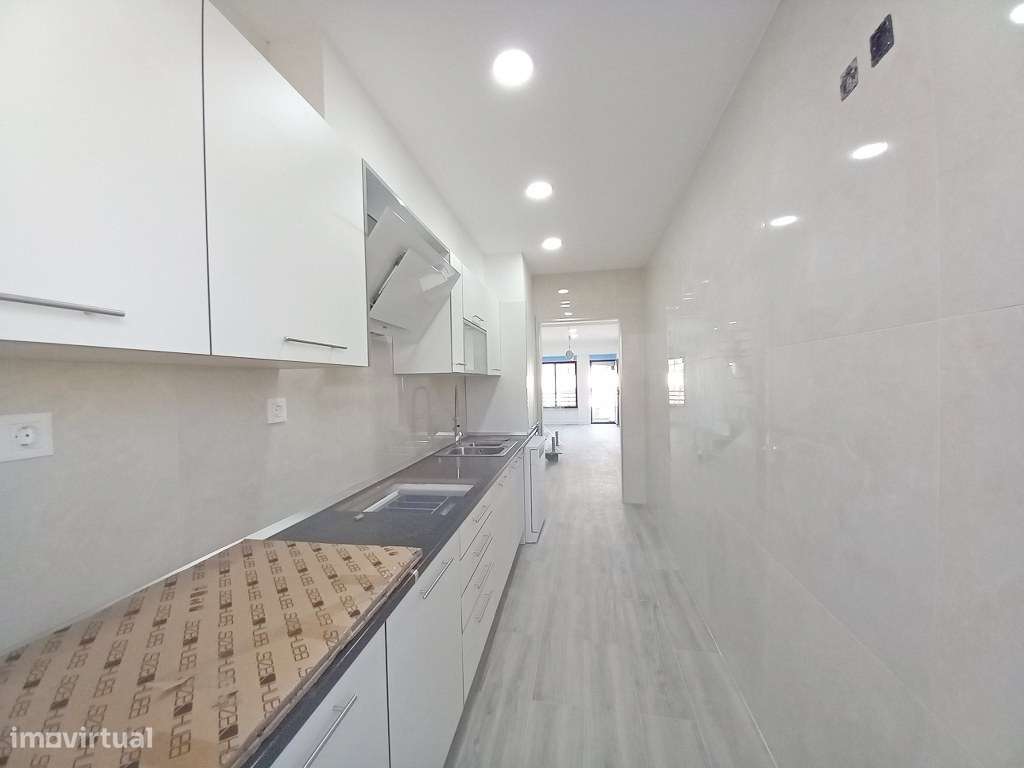 Apartamento T4 Venda em Costa da Caparica,Almada-7