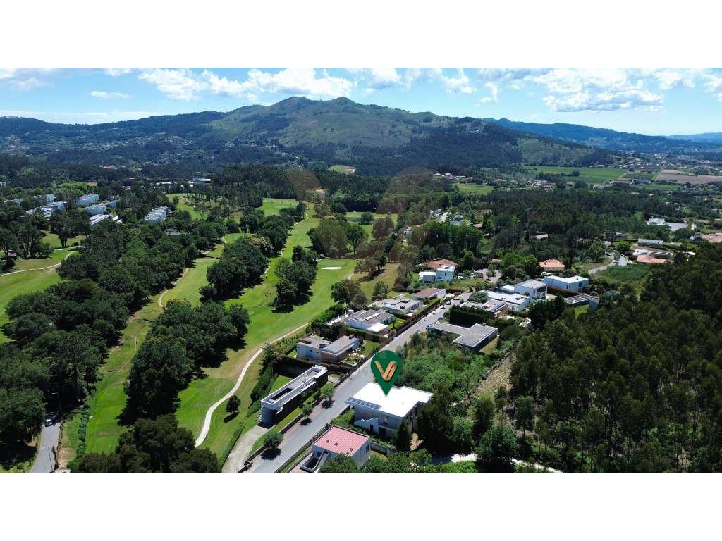 Moradia T4 de Luxo com Piscina | Campo de Golfe de Ponte de Lima-49