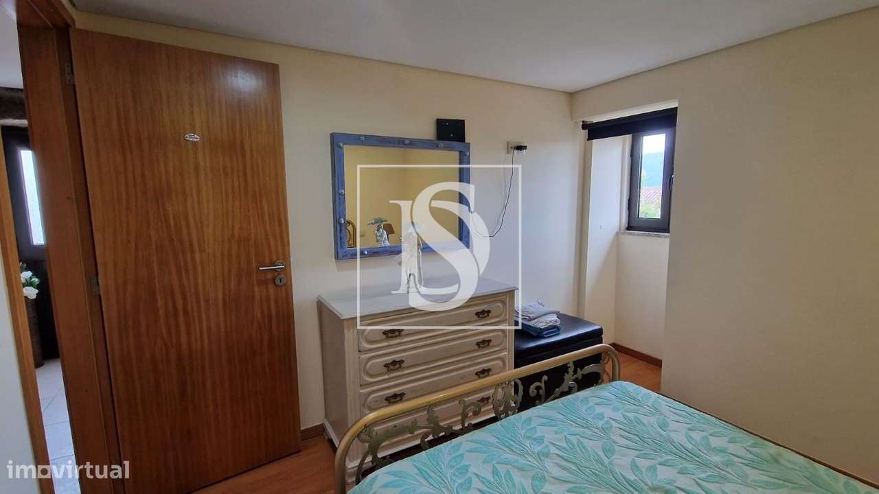 Vivenda Rústica T2- Renovada para venda em Salamonde Vieira do Minho-23