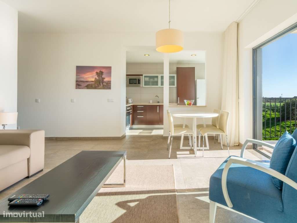 Apartamento T1 localizado no Algarve Race Resort, Portimão.-5