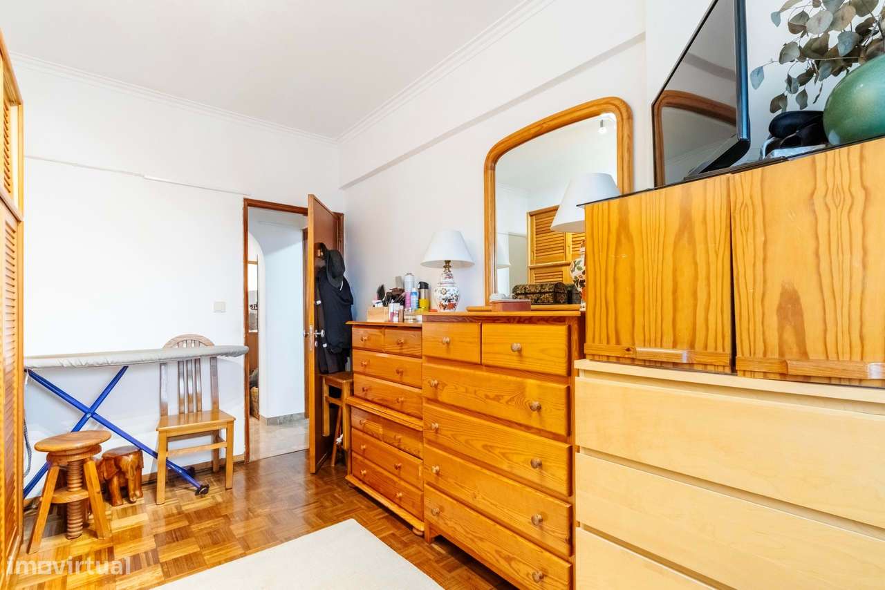 Apartamento T3 em Casal de São Brás, Amadora-30