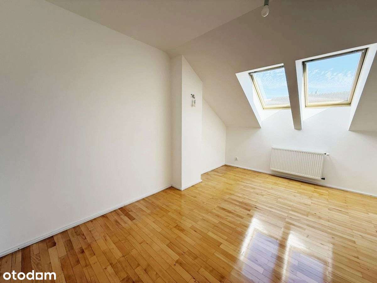 2 - piętrowe mieszkanie w doskonałej lokalizacji !-11