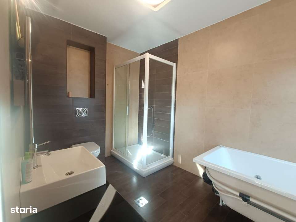 | Apartament 3 camere | 94 mp | Parcare | Borhanci |-7