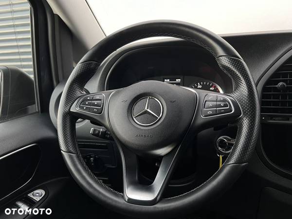 Mercedes-Benz Vito - 10