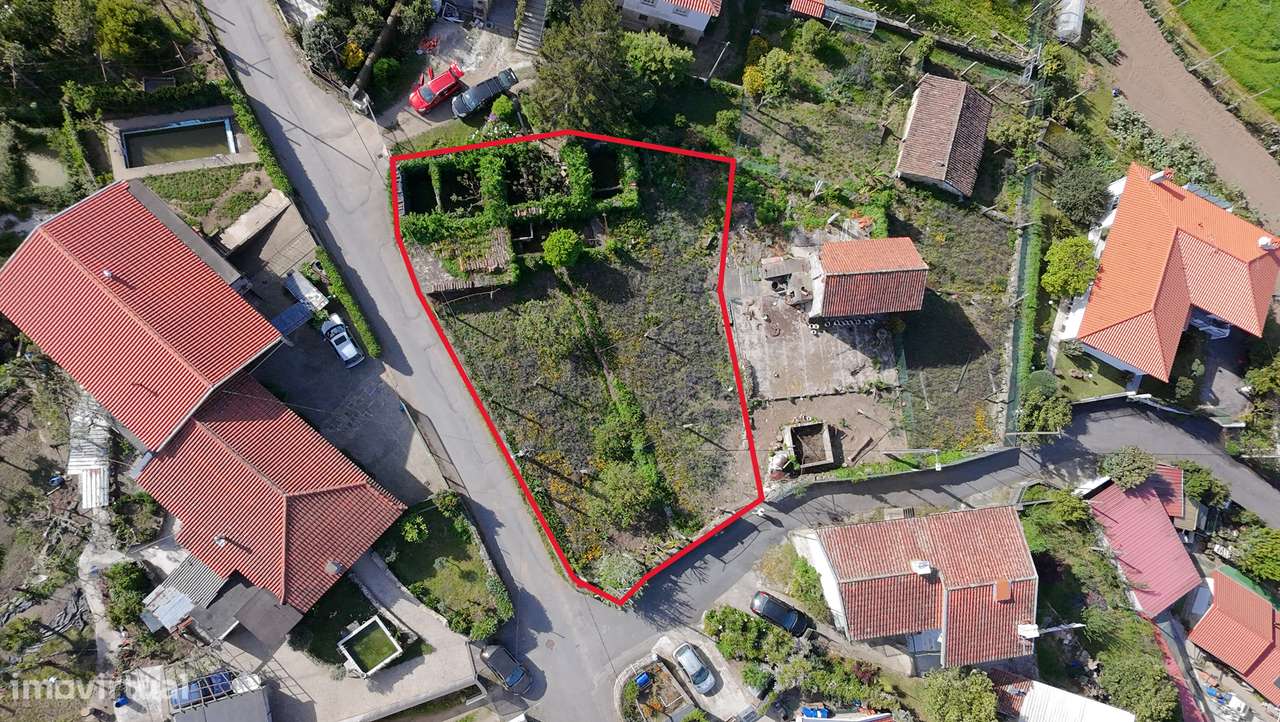 Ruína com Terreno Urbano de 600 m² em Longos – a 10 min de Braga - Grande imagem: 3/15