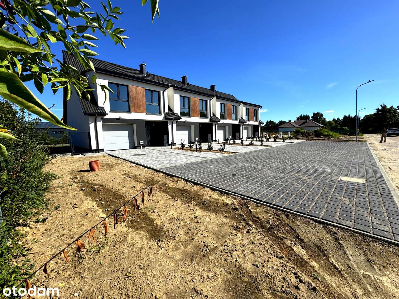 Domy na start! Nowe budynki z garażem, do odbioru teraz ! - Pełny obrazek: 4/8