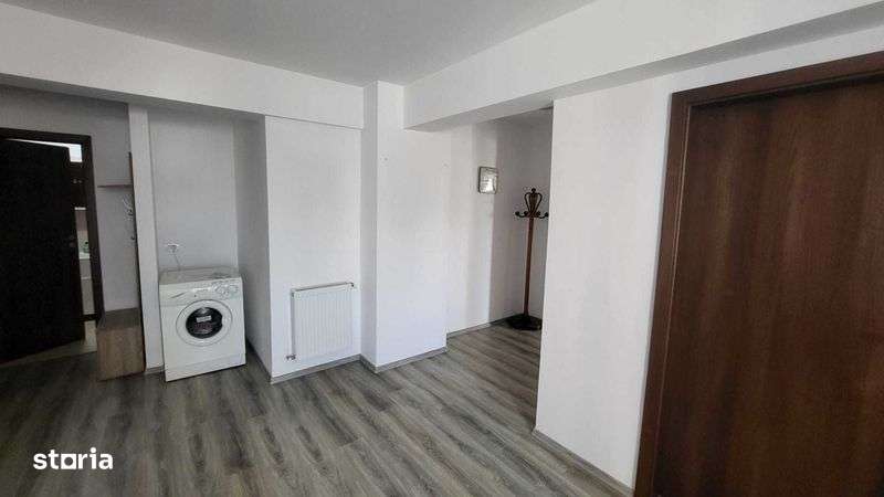 Inchiriez apartament 2 camere cu balcon – Zona Trotus - Imagine principală: 4/7