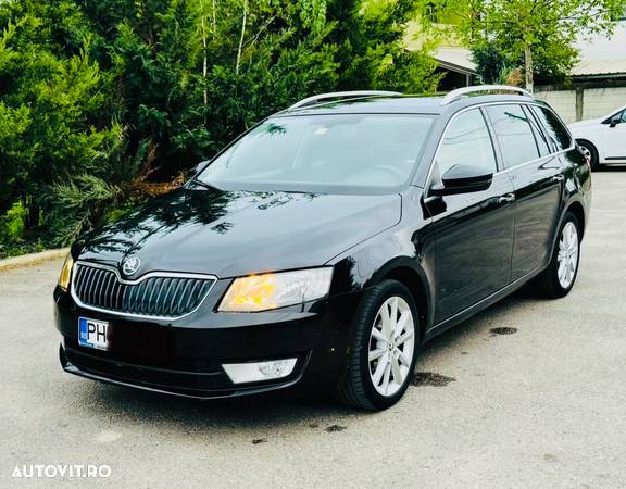 Skoda Octavia 1.6 TDI AMBITION DSG - 2