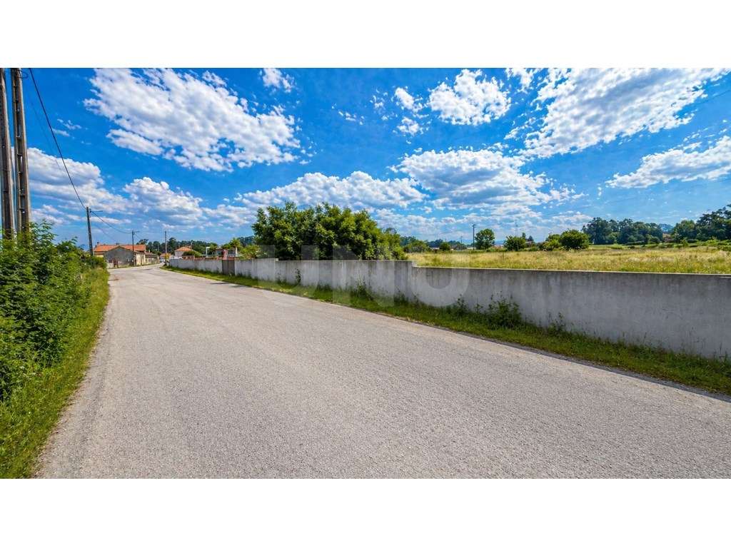 Terreno Urbanizável com 2.220 m2 - Estarreja, Aveiro-4