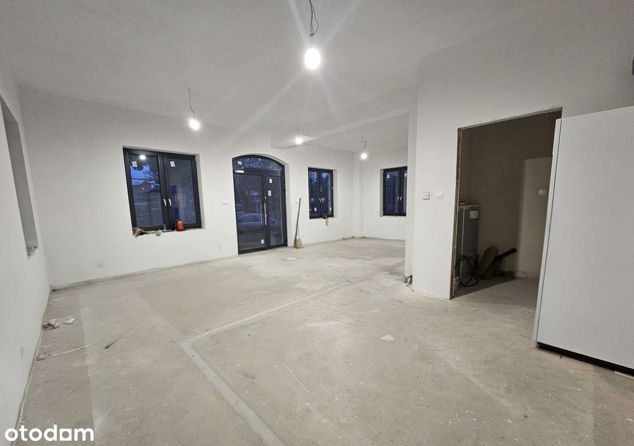 Nowy Lokal z witryną, wejściem z ulicy i parkingiem.PompaCiepła-9