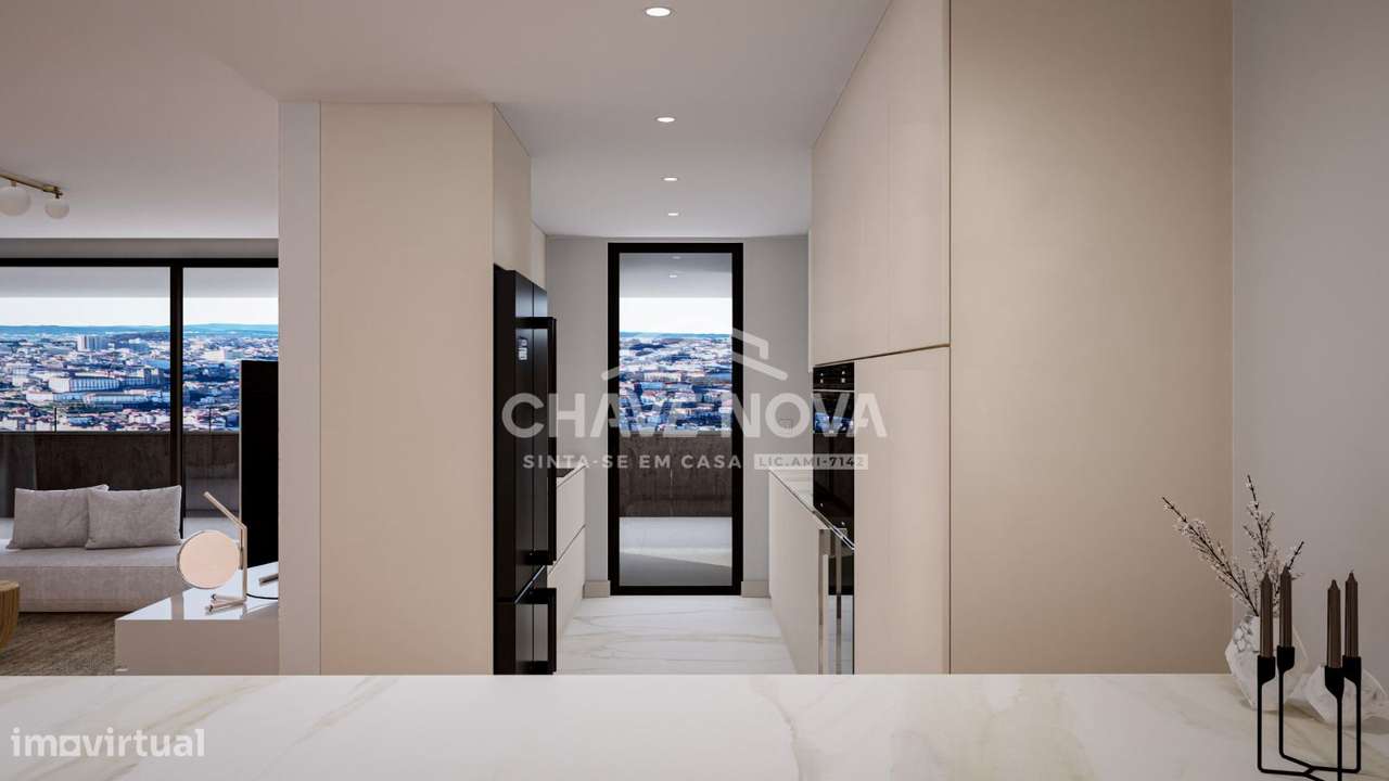 T4 Dúplex Novo c/ Piscina e Lugar de Garagem em Santa Marinha (VL8) - Grande imagem: 5/25