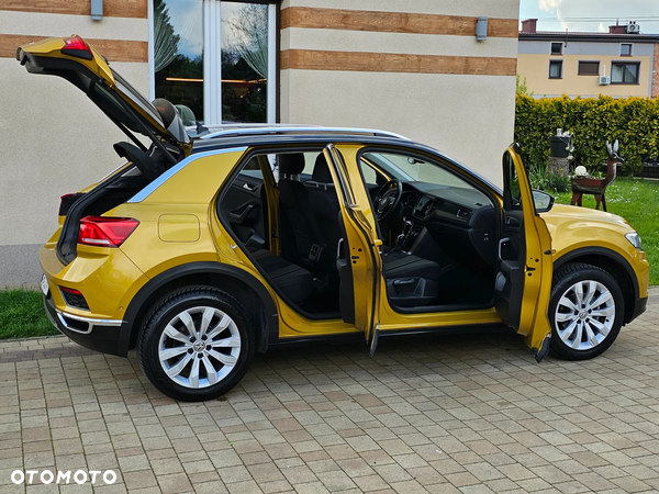 Volkswagen T-Roc - 19