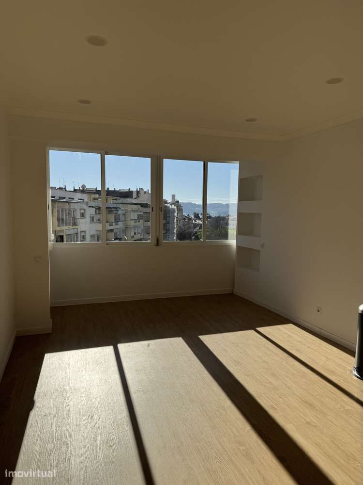 Apartamento T1 Ajuda / Alcântara Lisboa - Grande imagem: 5/14