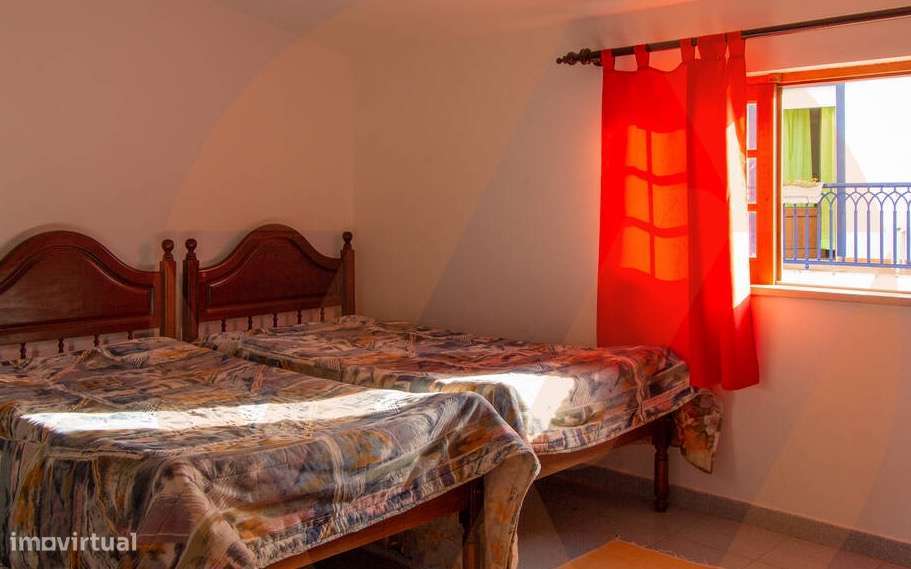 Grande Moradia T9 no centro de Odeceixe - Grande imagem: 5/11