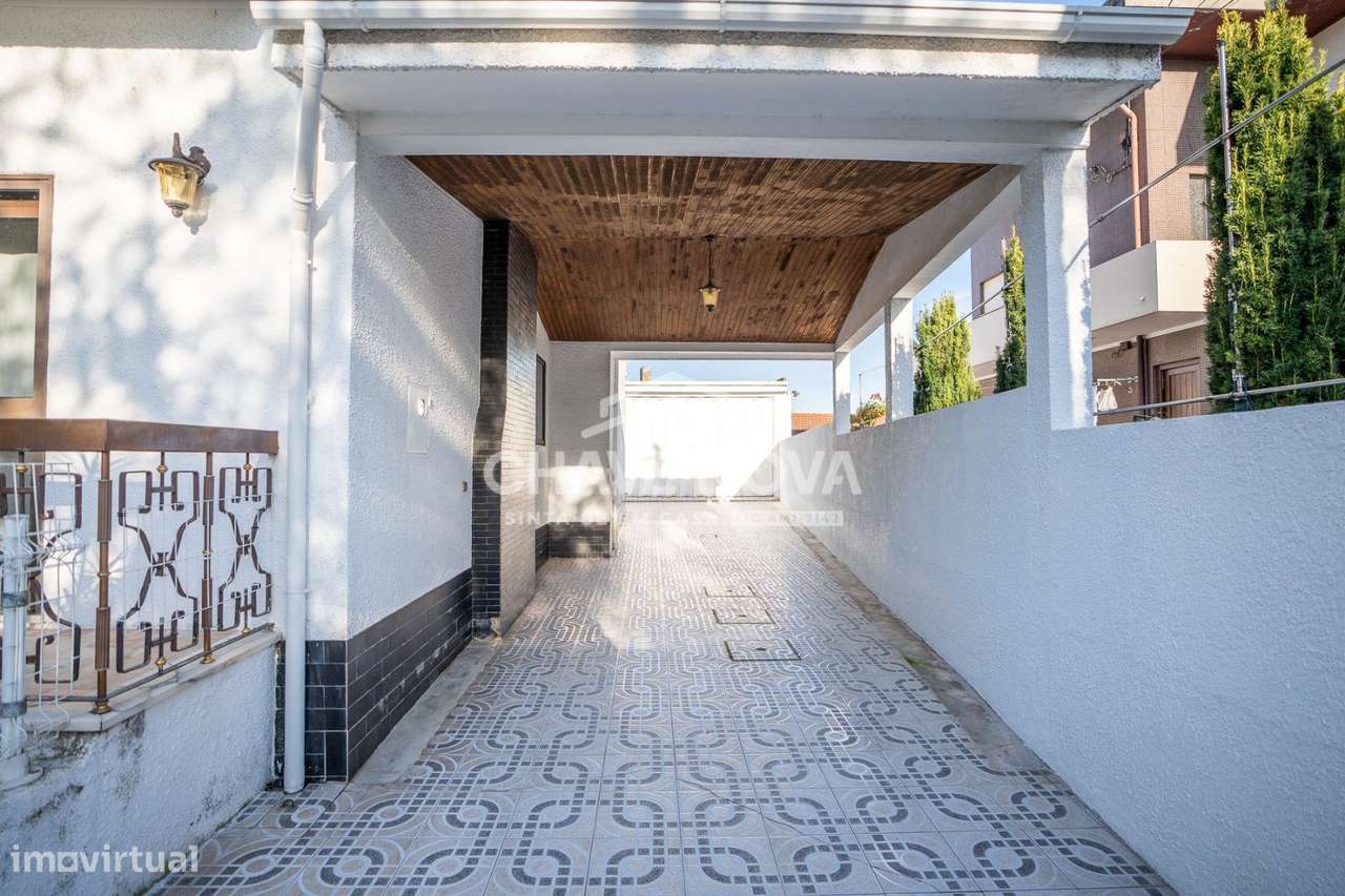 Moradia Geminada T4 em Rio Tinto - Grande imagem: 3/24